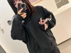 뱃살 꼬집고싶네