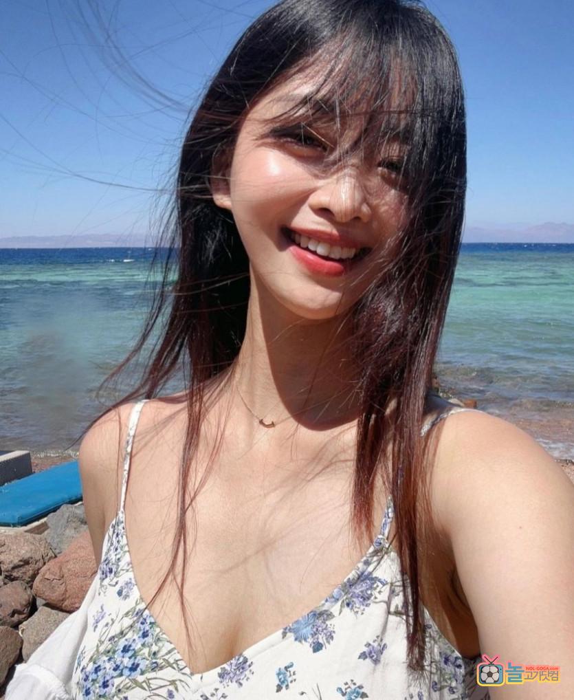 와꾸 좀 되는 년