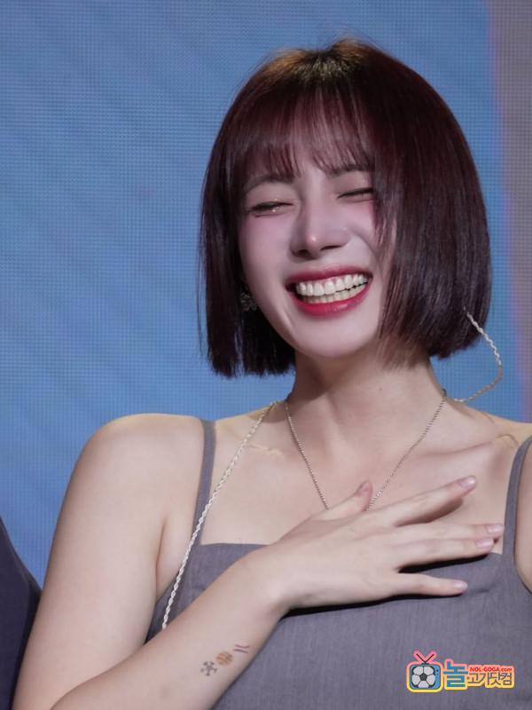 97e301f66dc892a2cf53cc3be4ee243e_1758559697_9008.jpg