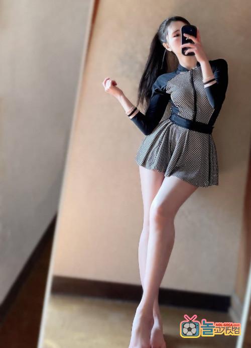 몸매 자랑 뒤지네