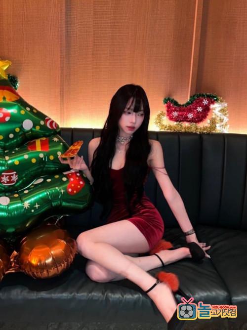 이년 색기 미쳐따;;;