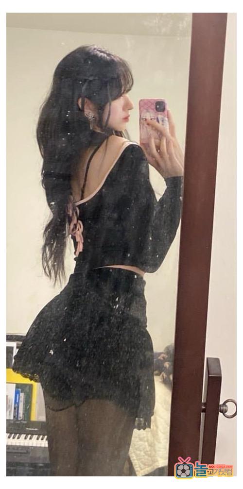 몸매 자랑 뒤지네