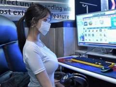 PC방 알바녀