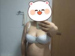 육덕? 뚱? 가능? 난 안가능 바이에른항문형 어때?