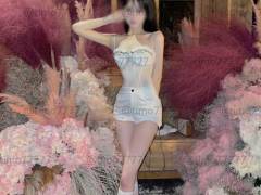 흰 시스루 팬츠
